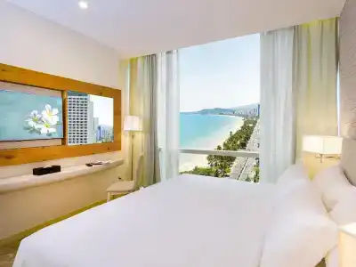 Diamond Bay - 2