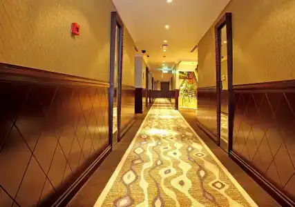 Carlton Tower - 3