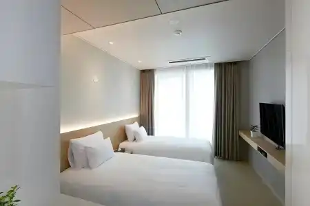 Ocean Soleview - 20