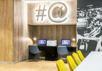 Courtyard by Marriott Edinburgh West - 11