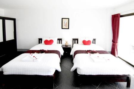 Deng's kamala beach Guesthouse - 2
