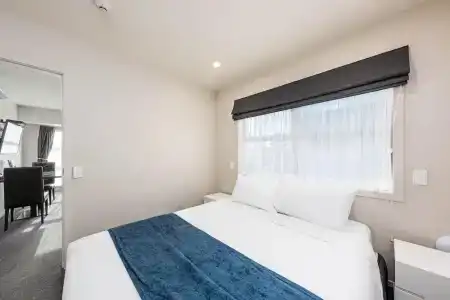 315 Riccarton - 69