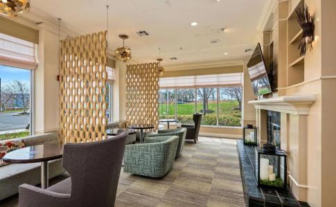 Hilton Garden Inn - 7