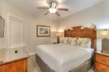RiverStone Resort & Spa - 182