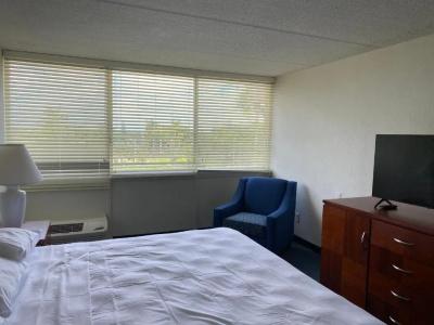 Miami Gardens Inn & Suites - 84