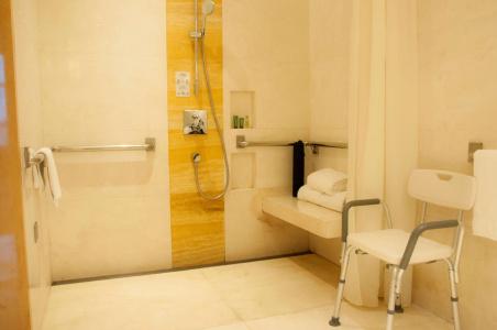 Hilton Nanjing - 8