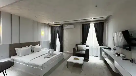 Ohu Palace - 125