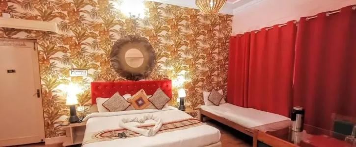 Pink Palace - 34