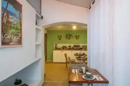 Brit Opal Centre Port - 13