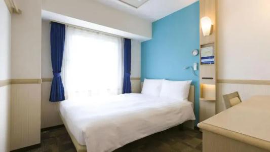 Toyoko Inn Chiba Makuhari - 40