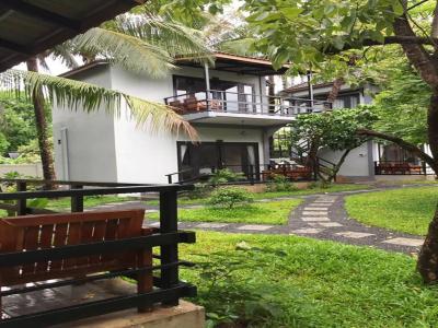 Salty River Resort - 8