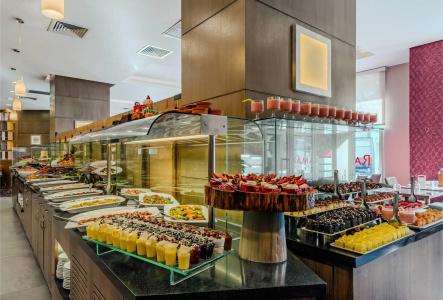 Ramada Plaza By Wyndham Izmir - 11