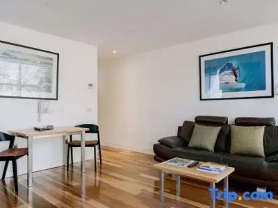 Salamanca Wharf - 91