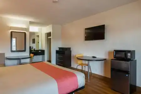 6-Savannah, GA - Midtown - 36