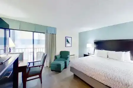 Carolinian Beach - 460
