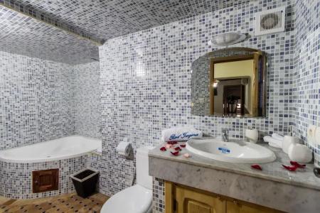 Riad Taryana - 34