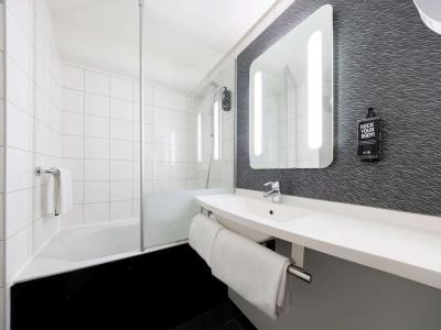 ibis Bordeaux Centre Meriadeck - 55