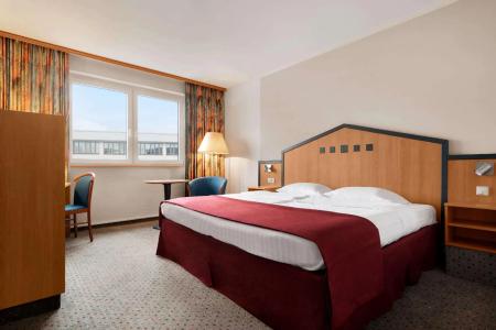 Ramada by Wyndham Bottrop - 28