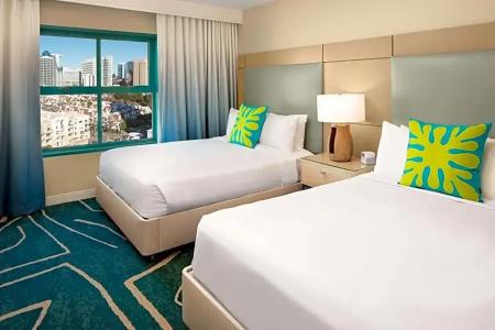 Embassy Suites by Hilton San Diego Bay Downtown - 43