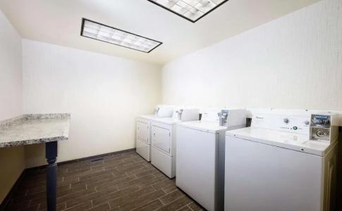 Hampton Inn Virginia Beach Oceanfront North - 38