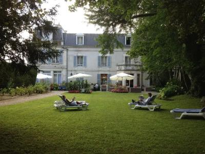 Hôtel Les Maréchaux - 16