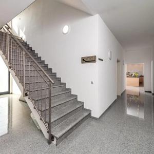 am Stadtrand - 8
