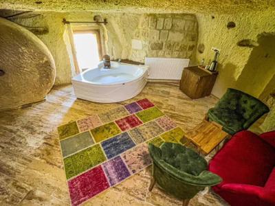 Heritage Cave Suites - 95