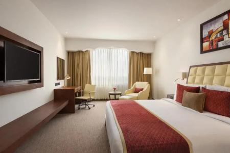 Ramada Plaza By Wyndham - 28