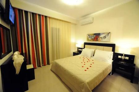 Mamfredas Luxury Resort - 24