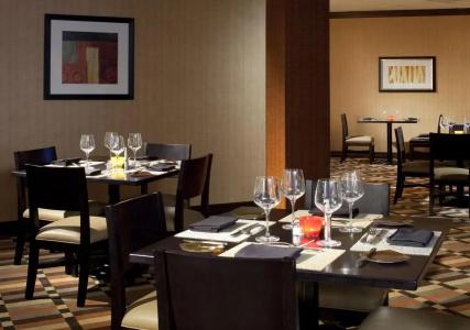 Sheraton Tucson & Suites - 14
