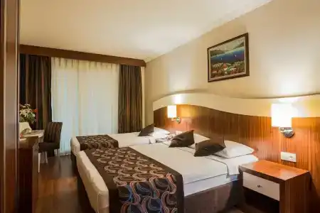 Throne Beach Resort & Spa - 58