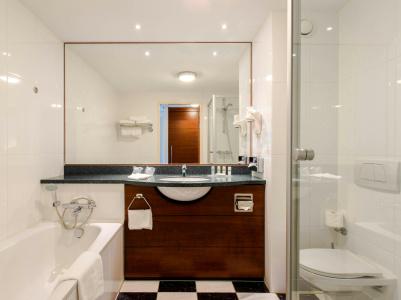 Courtyard by Marriott Amsterdam Airport - 8