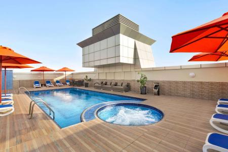 Ramada by Wyndham Dubai Deira - 12