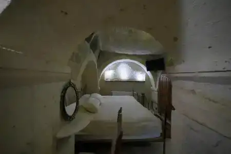 Serenus Cave Suites - 74