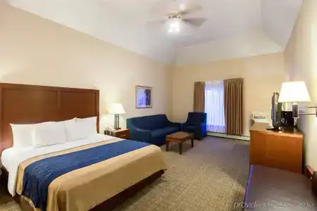 Comfort Inn Ship Creek Anchorage - 5