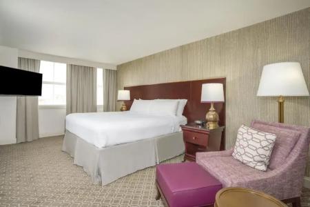 Astor Crowne Plaza New Orleans French Quarter, Corner of Bourbon and Canal - 46