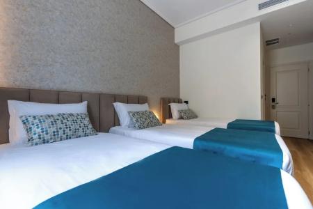Golden City & Spa - 103