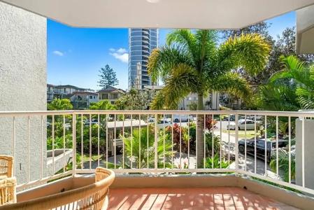 Markham Court - 112