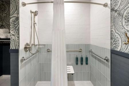 DoubleTree Suites by Hilton - 57