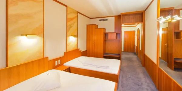 Vienna Sporthotel - 91