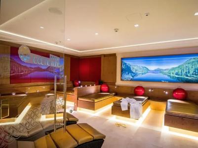 Österreichischer Hof-im Bademantel direkt in die Alpentherme - 8
