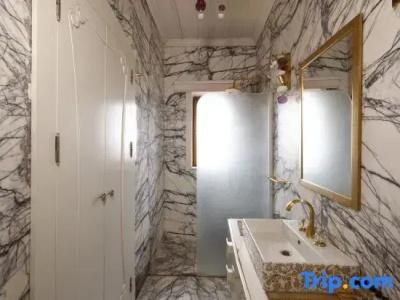 Anatelein Boutique Cave - 160