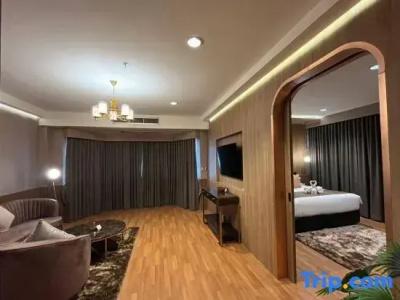 Siamgrand - 106