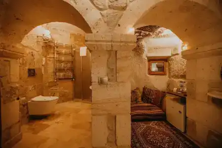 Serenus Cave Suites - 37