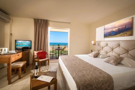 Bella Beach - 2
