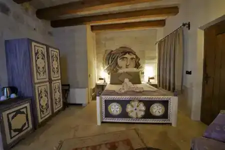Caftan Cave Suites - 6