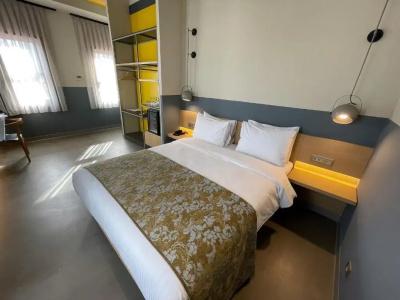 Nevv Bosphorus & Suites - 71