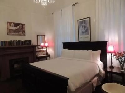 Lafitte & Bar - 5