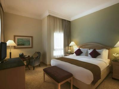 Mövenpick - 4