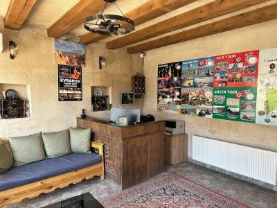 Elite Cave Suites - 12